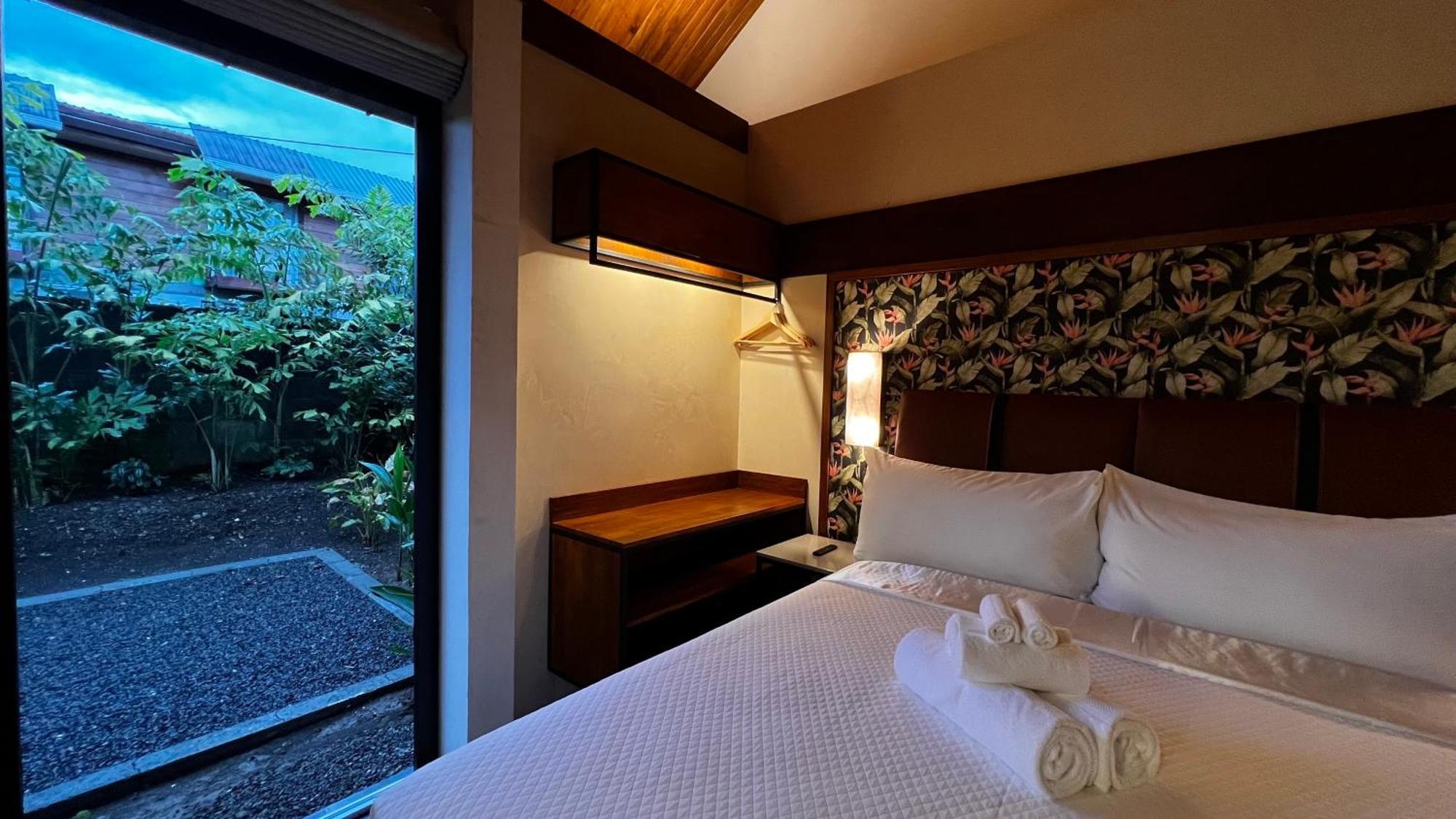 Suwa Villa Arenal La Fortuna Esterno foto