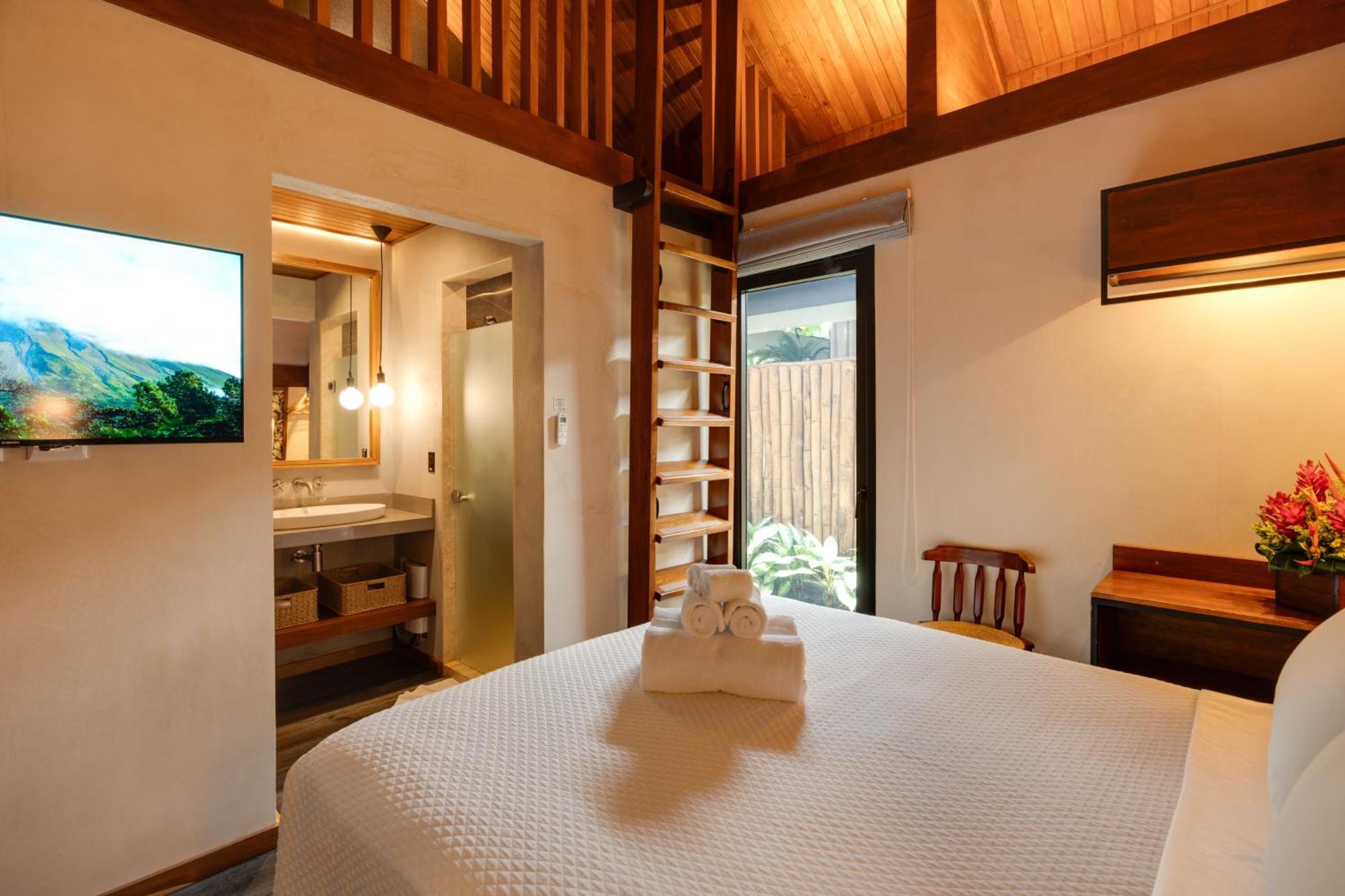 Suwa Villa Arenal La Fortuna Esterno foto
